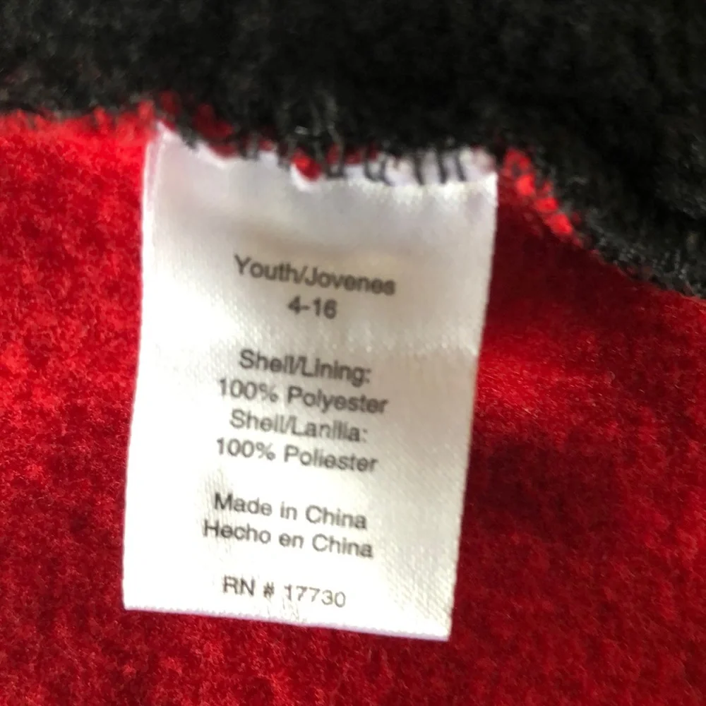Youth/Jovenes Unisex Winter Fleece Jester Hat - Red, & Black Size 4-16